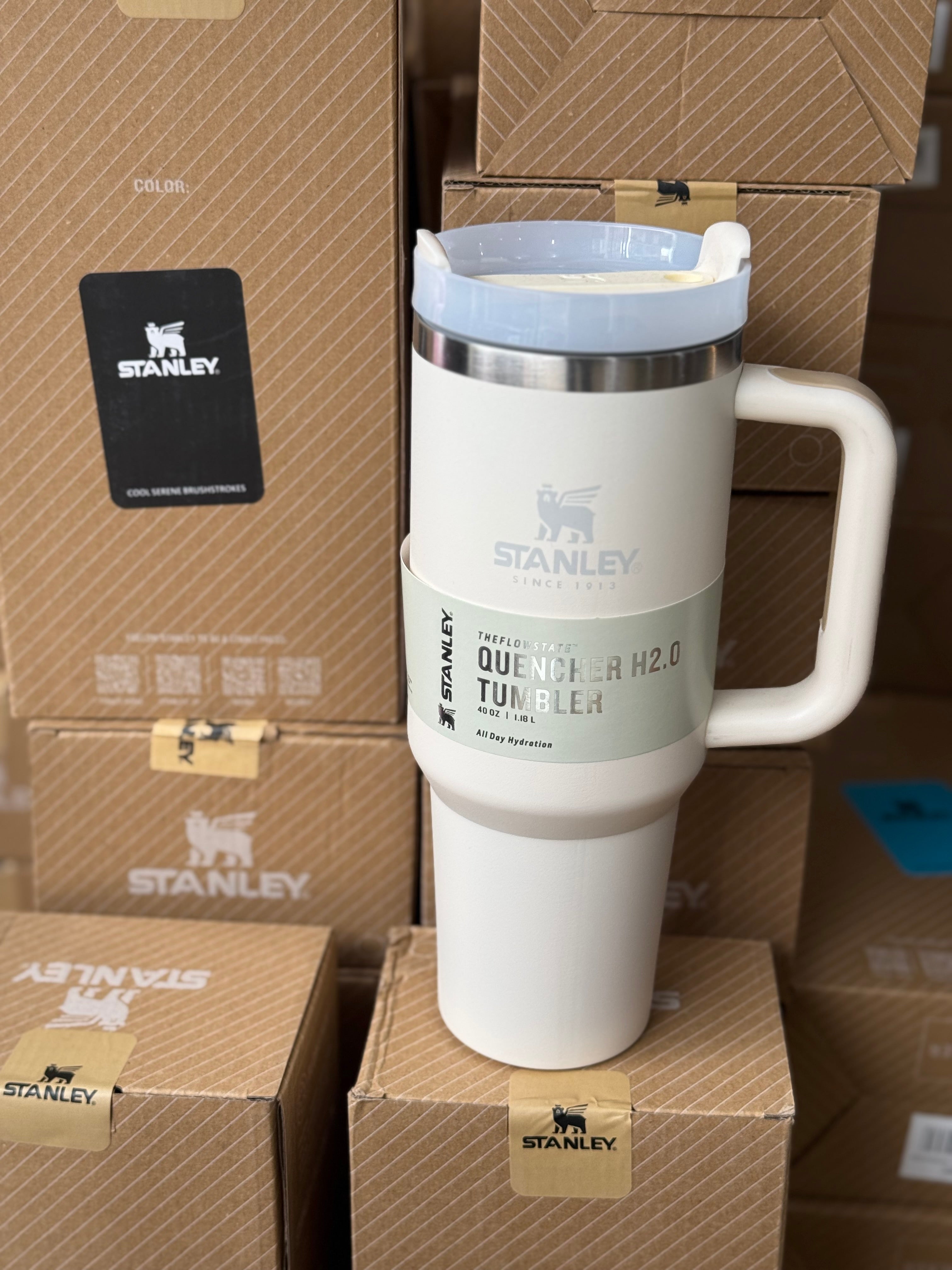 The Quencher H2.0 Flowstate™ Tumbler Stanley Cup